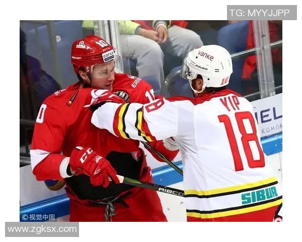 仁川凤凰迎战光州FC展现激烈对抗与精彩瞬间的足球盛宴 仁川凤凰迎战光州FC展现激烈对抗与精彩瞬间的足球盛宴