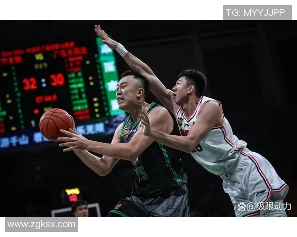 任骏飞：从青涩新星到CBA赛场的闪耀巨星之路