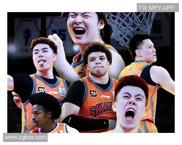 四川男篮与上海队激战正酣谁能在这场对决中笑到最后