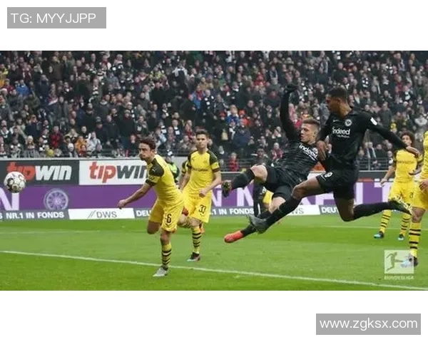 加的夫城与布莱顿历史交锋回顾及球队发展历程分析