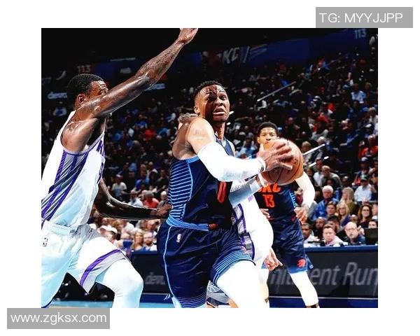 国王队与雷霆队激战22号赛场谁能在这场对决中笑到最后 国王队与雷霆队激战22号赛场谁能在这场对决中笑到最后