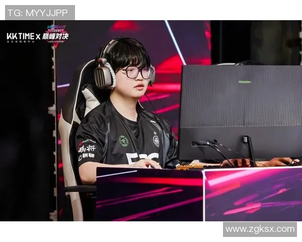 聚焦和平精英赛事EDG团队的比赛经验与战术分析探讨MBA