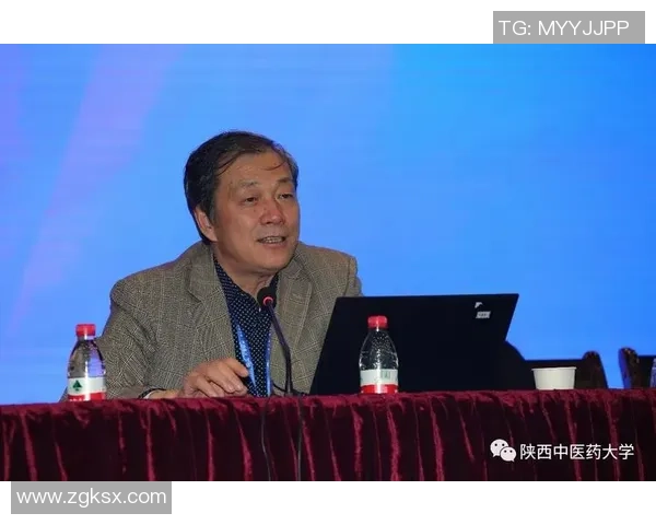 袁堂文：探索历史与文化交融的现代学者之路