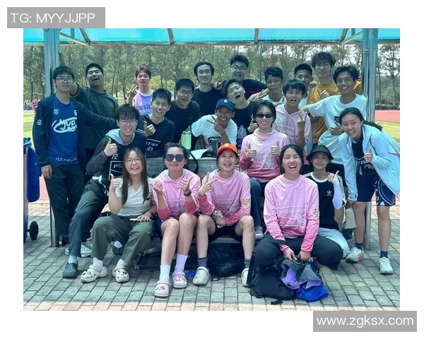 重庆飞盘队荣登全国飞盘战术排行榜第四名展现强劲实力与团队合作精神